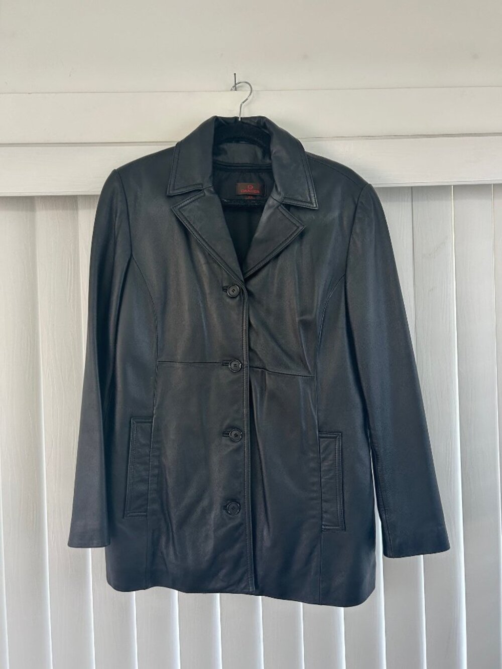 90s Vintage Danier Leather Jacket - M
